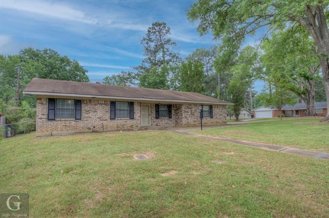 2135 Urbandale, 20584182, Shreveport, Single Family Residence,  for sale, Qianna Hauptman-Beaudoin, Keller Williams Realty Northwest Louisiana